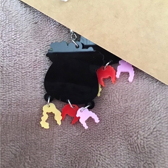 Hocus Pocus Amuck Earrings - Picture 2 of 4